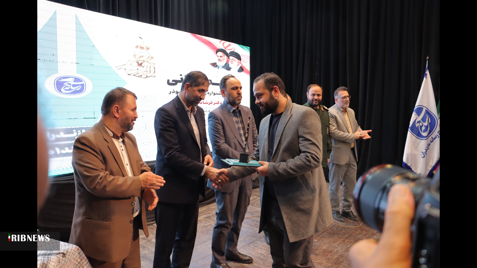 مدیر مسئول دیار بصیر در جمع برترین‌های چهارمین جشنواره رسانه‌ای ابوذر