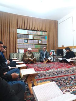 برگزاری محفل انس با قرآن در دفتر امام جمعه فریدونکنار