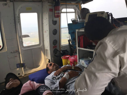 انتقال دو بیمار قلبی با بالگرد جمعیت هلال احمر از بیمارستان فریدونکنار