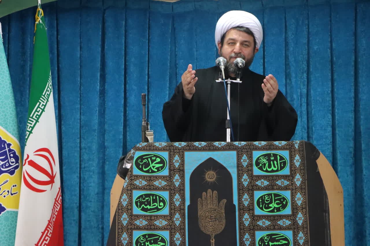 مسئولین با جدیت به ترویج کتاب خوب همت بگمارند