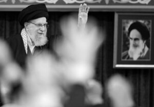 حضرت آیت‌الله العظمی خامنه‌ای رهبر معظم انقلاب اسلامی به شهادت رسیدند