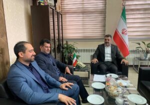 دیدار دادستان و رئیس دادگستری فریدونکنار با فرماندار در هفته دولت