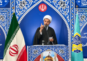 امام جمعه باید پدر همه مردم باشد؛ انتقادهای مردم را سرمایه‌ای تمام‌نشدنی می‌دانم
